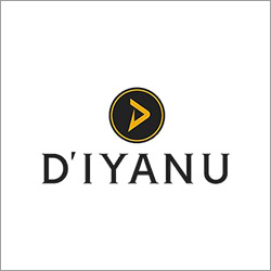 African Clothing at D'iyanu | African Dresses, Shirts, and More
