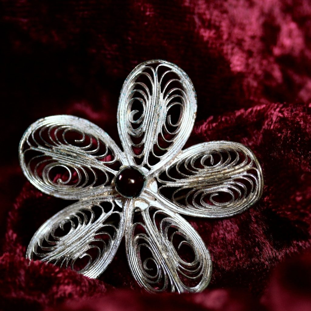 Filigree Jewellery Has Its Advantages!